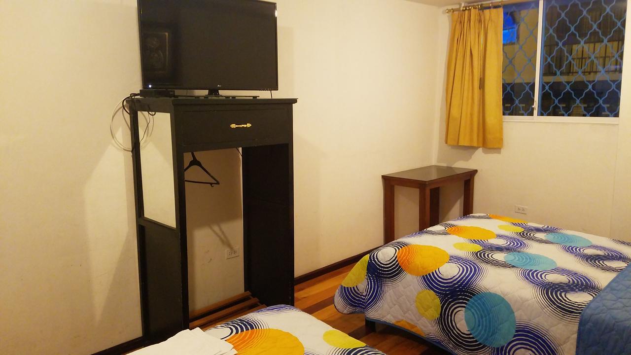 Hotel Ventura Риобамба Екстериор снимка